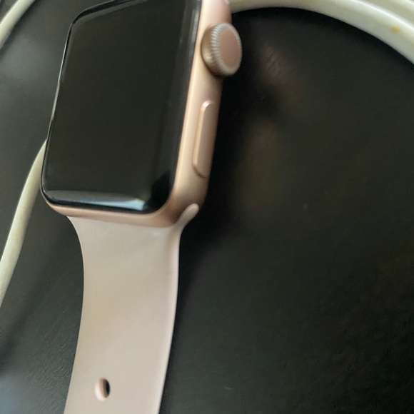 Apple Watch Series 3 38mm main image 8